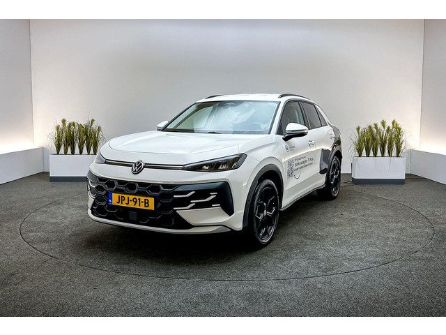 Volkswagen T-Roc 1.5 eTsi 116pk DSG Life First Edition