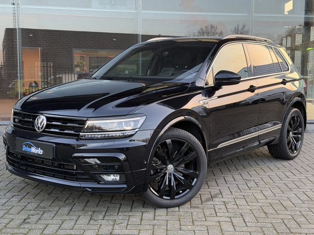Volkswagen Tiguan 2.0 TSI 4Motion| R-line | Highline | Pano | Key-less | Head-up | Camera
