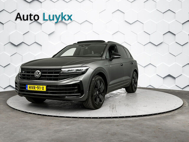 Volkswagen Touareg 3.0 TSi eHybrid 4M 462 PK R | Panoramadak | Luchtvering | Trekhaak