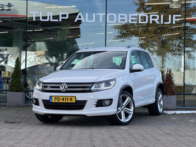 Volkswagen Tiguan 1.4 TSI R-Line Edition Automaat Xenon Navi