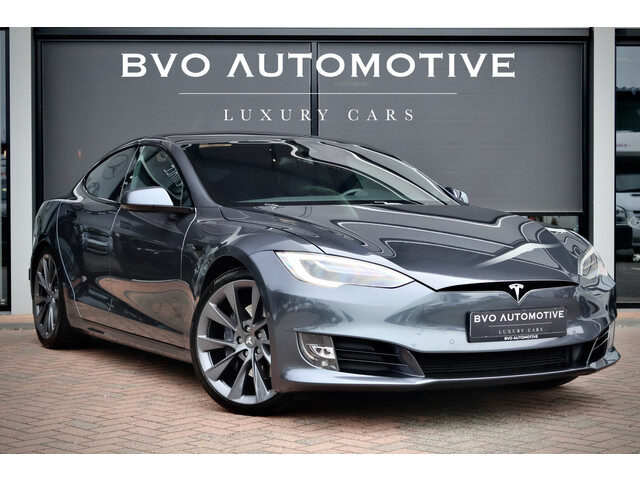 Tesla Model S 90D
