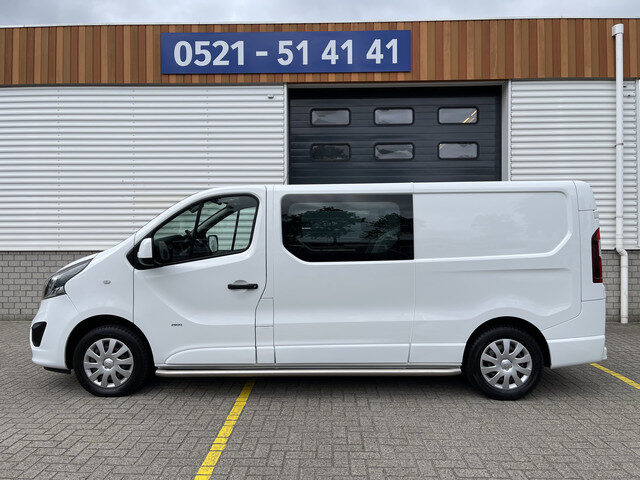 Opel Vivaro 1.6 CDTI 125pk L2H1 DC 5 persoons Sport EcoFlex / rijklaar € 17.950 ex btw