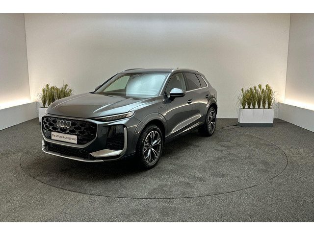 Audi Q3 S Edition S tronic e-hybrid