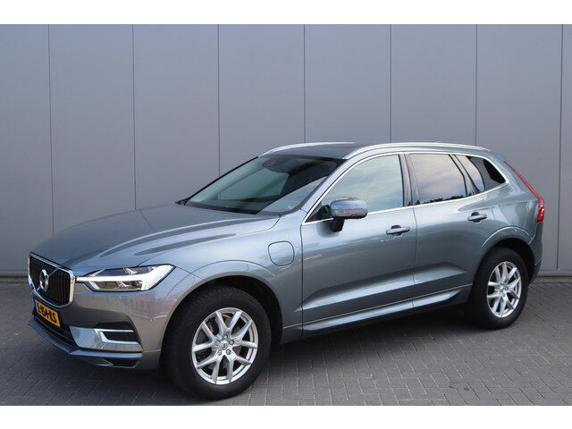 Volvo XC60 2.0 T8 Twin Engine AWD Momentum Pro Open-dak/Trekhaak/Camera/Leder/Carplay-android