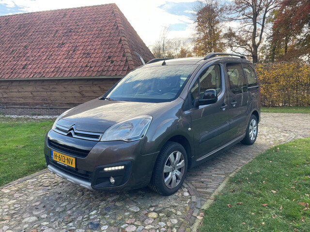 Citroën Berlingo 1.2 PureTech XTR-CLIMA-PDC-TREKHAAK-NW RIEM-