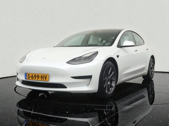 Tesla Model 3 Standard RWD Plus 60 kWh