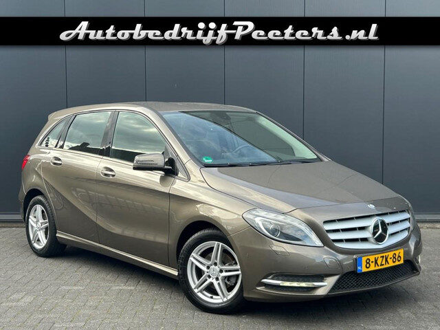 Mercedes-Benz B-Klasse B 180 Automaat Navigatie Cruise Xenon PDC NL-auto