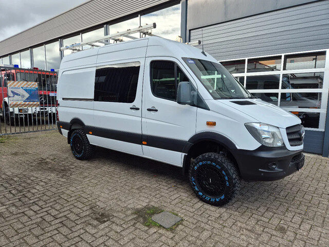 Mercedes-Benz Sprinter 314 CDI 4X4 Offroad/ Doka/ L2H2/ Airco/ Navi