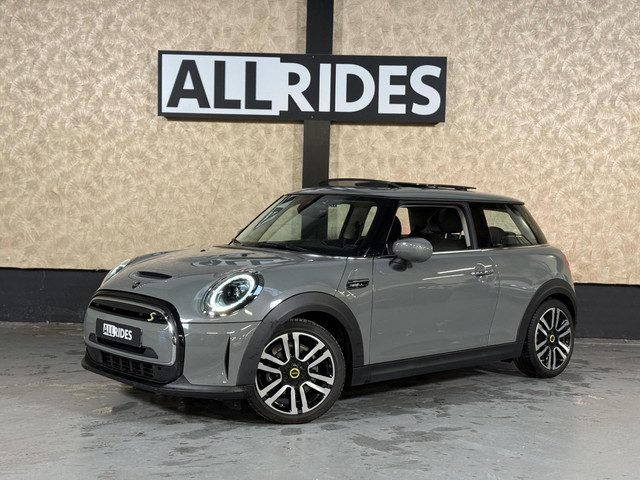 MINI Electric Cooper Camden Plus Edition 33 kWh | Pano | Keyless | Camera | Sfeerverlichting