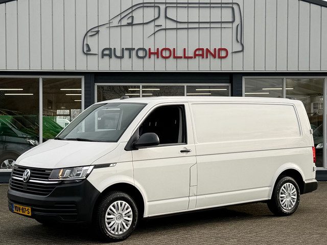 Volkswagen Transporter 2.0 TDI 81KW 110PK L2H1 EURO 6 AIRCO/ CRUISE CONTROL/ BIJRIJDERSBANK/ PDC/ 10