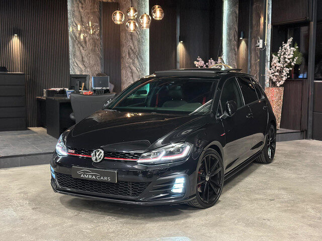 Volkswagen Golf 2.0 TSI GTI Performance / FULL OPTION/PANORAMA