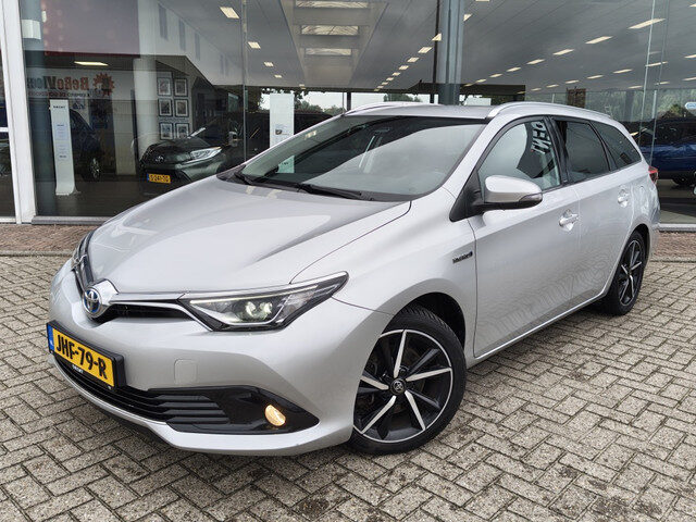 Toyota Auris Touring Sports 1.8 Hybrid Freestyle | Trekhaak | Cruise Control | Stoelverwarmi