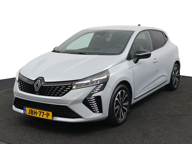 Renault Clio techno full hybrid E-Tech 145