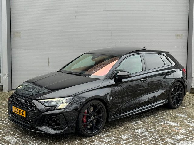 Audi RS3 A3 Sportback 2.5 TFSI quattro l Pano l B&O l Camera l Klasse 5 l VDOH l