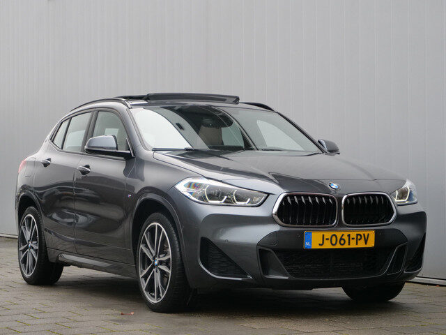 BMW X2 xDrive25e High Executive 220 Pk Automaat