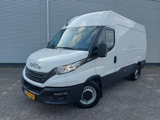 Iveco Daily 35S18V 3.0 352 H2 Automaat 8,luchtvering,trekhaak ,clima,navigatie/camera/carplay,Prijs