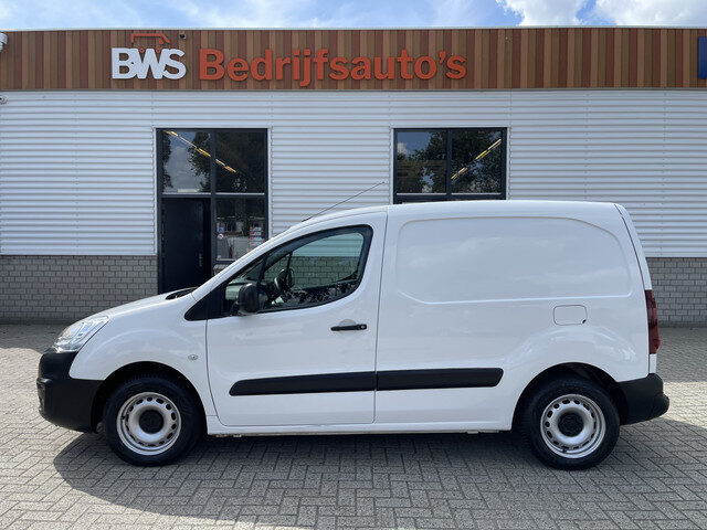 Peugeot Partner 122 1.6 BlueHDi 100 L1 Pro S&S / vaste prijs rijklaar € 7.950 ex btw / lease vanaf €