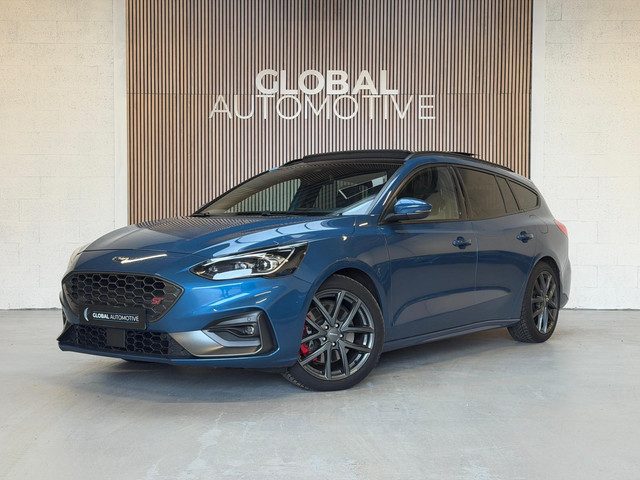 Ford Focus Wagon 2.3 EcoBoost ST-3 - 280PK - SCHUIFDAK - 19''