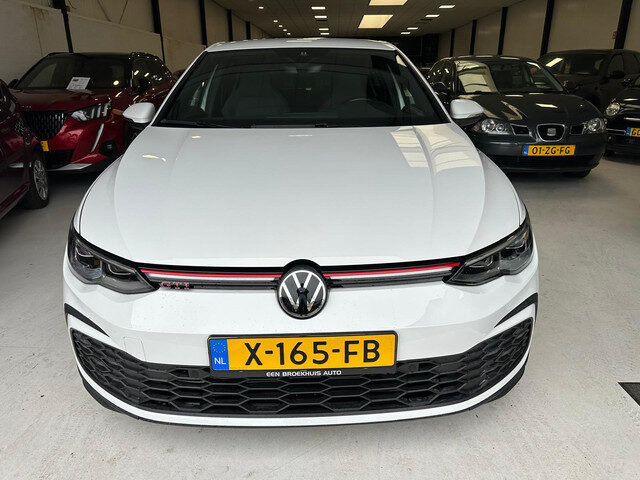 Volkswagen Golf 2.0 TSI GTI 28000KM 1 JAAR GARANTIE APK bij aflevering
