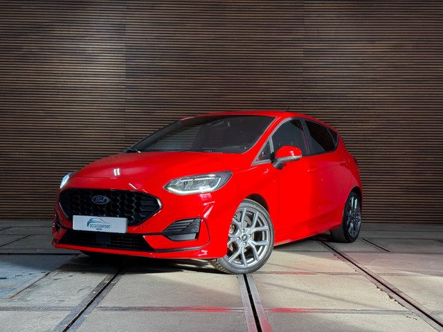 Ford Fiesta 1.0 EcoBoost Hybrid ST-Line Automaat | 17' inch | Sportstoelen | Camera | Winter-Pack