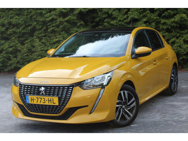 Peugeot 208 1.5 BlueHDi Blue Lease Allure 102PK | Navigatie | Parkeercamera | Panoramadak | Keyless
