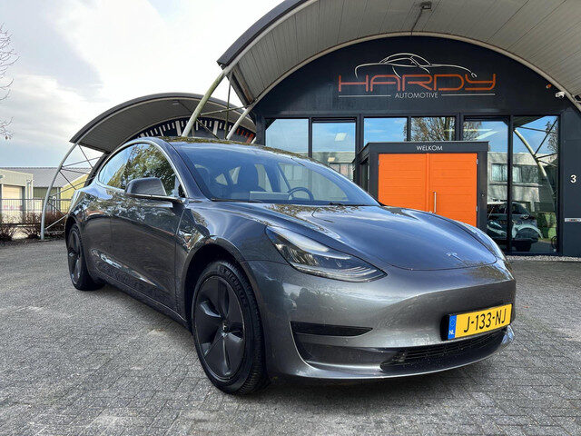 Tesla Model 3 Standard RWD Plus 60 kWh 85% SOH 1e EIG Rijklaarprijs!