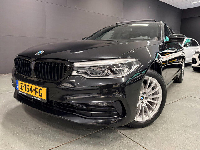 BMW 5 Serie touring 520i High Executive PANO/LEDER/H-UP/DAB/CARPLAY/SFEERVERL///