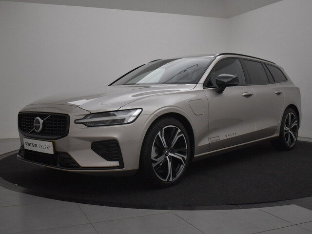 Volvo V60 T6 PLUG-IN HYBRID PLUS DARK 19INCH HARMAN KARDON SCHUIFDAK