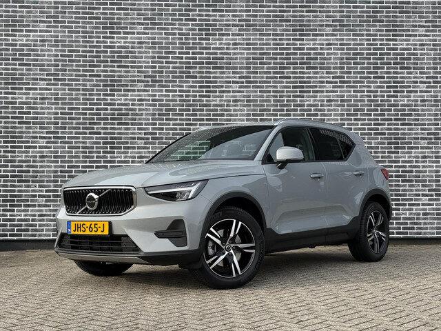 Volvo XC40 2.0 B4 Core Business Edition