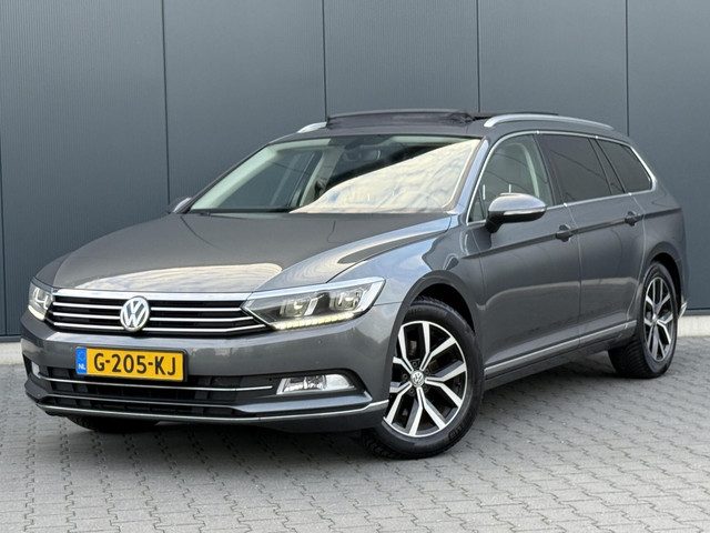 Volkswagen Passat Variant 1.4 TSI Highline Leder - Pano - Led - Trekhaak
