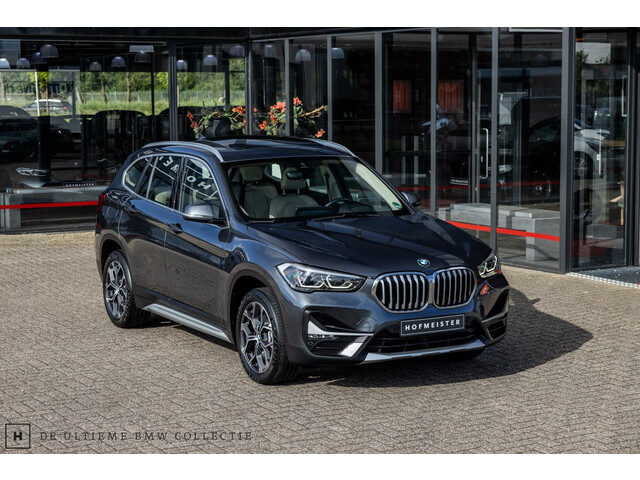BMW X1 sDrive 20i | Pano | Head-up | Camera