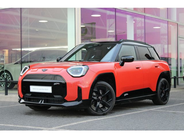 MINI Electric Aceman SE