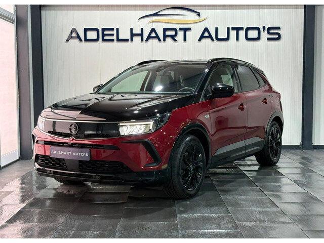 Opel Grandland 1.6 Turbo Plug-In Hybrid Black line Automaat / Navigatie full map / Camera / Lederen