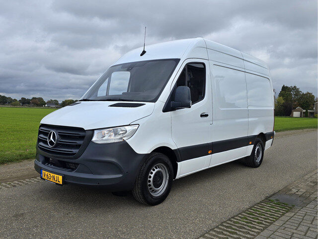 Mercedes-Benz Sprinter 315 1.9 CDI L2 H2 RWD