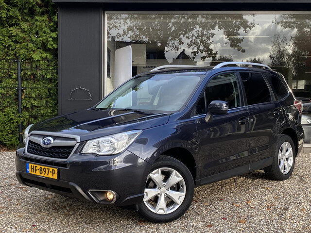 Subaru Forester 2.0 Luxury