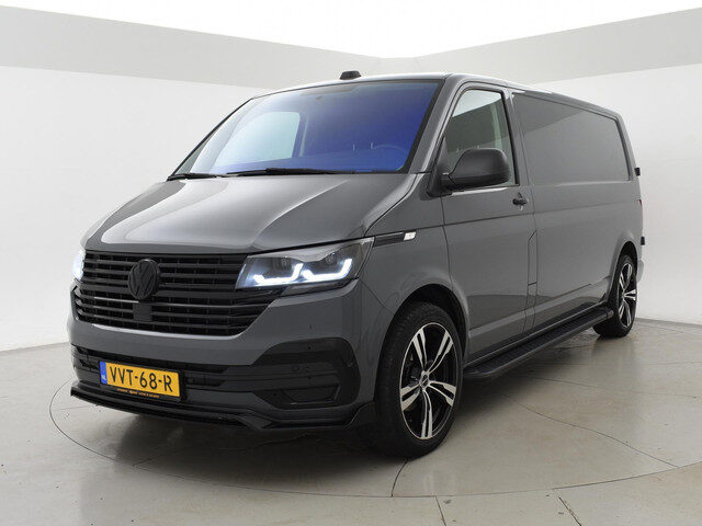 Volkswagen Transporter 2.0 TDI L2H1 + LED | 20 INCH LMV | TREEPLANKEN