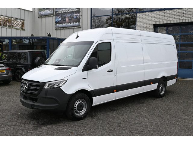 Mercedes-Benz eSprinter 320 L3H2 Pro 81kWh