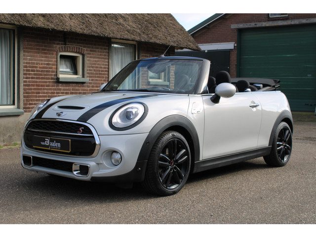 MINI Cooper S Cabrio Mini 2.0 192Pk JCW