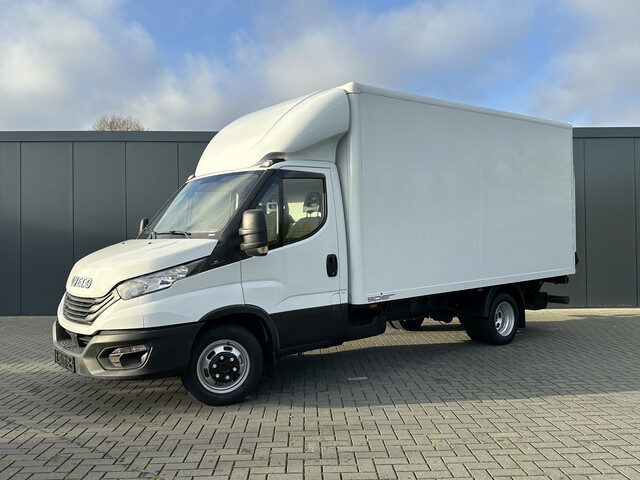 Iveco Daily 35C16H 2.3 D 157 PK / ZEER NETJES !! / HYDRAULISCHE LAADKLEP / BAKWAGEN / 73.281 KM ! /
