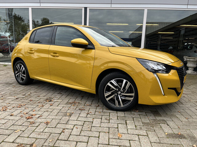 Peugeot 208 1.2 PureTech Blue Lease Allure