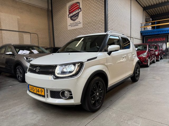 Suzuki Ignis 1.2 SELECT AUTOMAAT 4 CYLINDER MOTOR NAVIGATIE PARELMOER CRUISE ECC KEYLESS AFN.TREKHAA