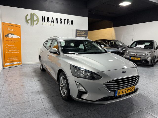 Ford Focus Wagon 1.0 EcoBoost Trend Edition Business Navi-Camera Apple-Carplay NL Auto!