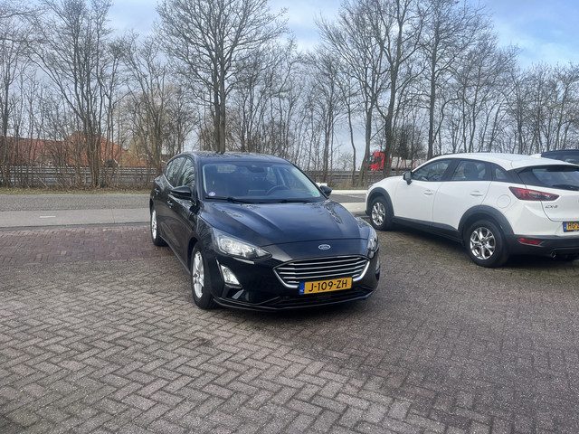 Ford Focus 1.0 EcoBoost Hybrid Trend Edition Business
