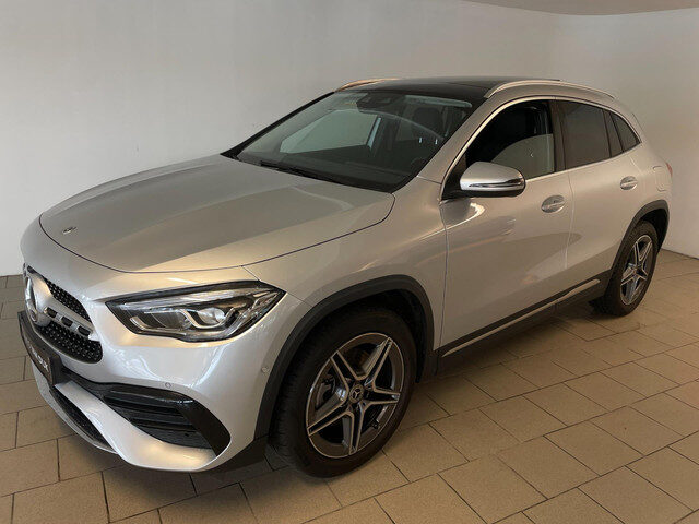 Mercedes-Benz GLA 250 e Business Line AUTOMAAT AIRCO NAVI CRUISE BLUETOOTH VELGEN PRIVACYGLAS NIEUWS