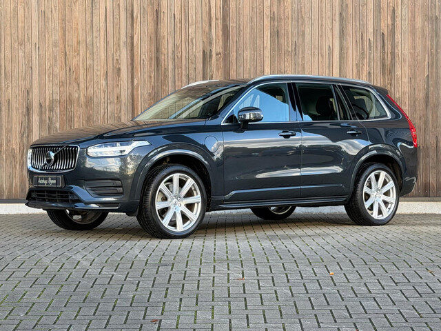 Volvo XC90 2.0 T8 Twin Engine AWD Momentum Pro / 21 Inch LM /