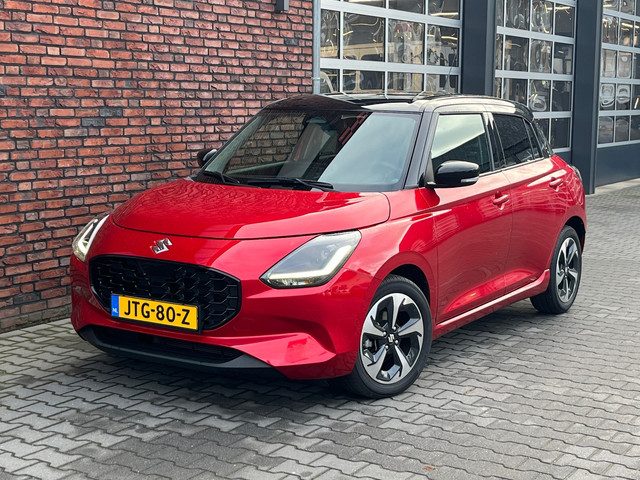 Suzuki Swift 1.2 Style Smart Hybrid Adapt Cruise/AcheruitrijCam/Carplay