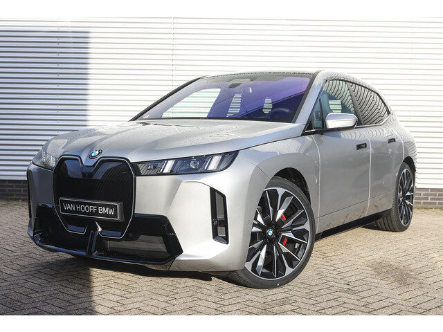 BMW iX xDrive60 M Sport