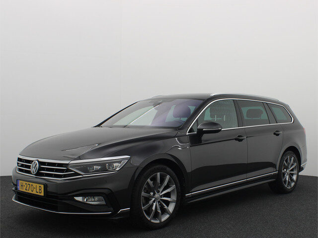 Volkswagen Passat Variant 1.5 TSI Elegance Business R