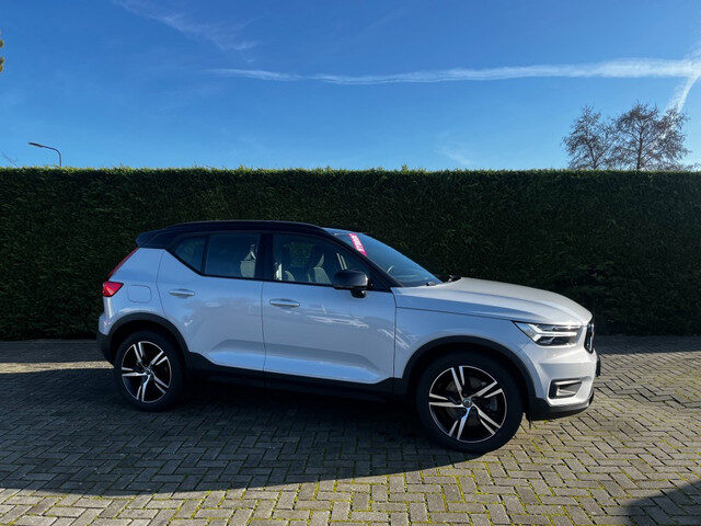 Volvo XC40 1.5 T5 R-design Expr. All-in prijs!