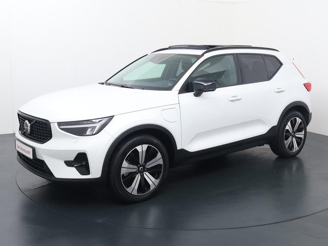 Volvo XC40 1.5 T5 Plug-in hybrid Ultimate Dark
